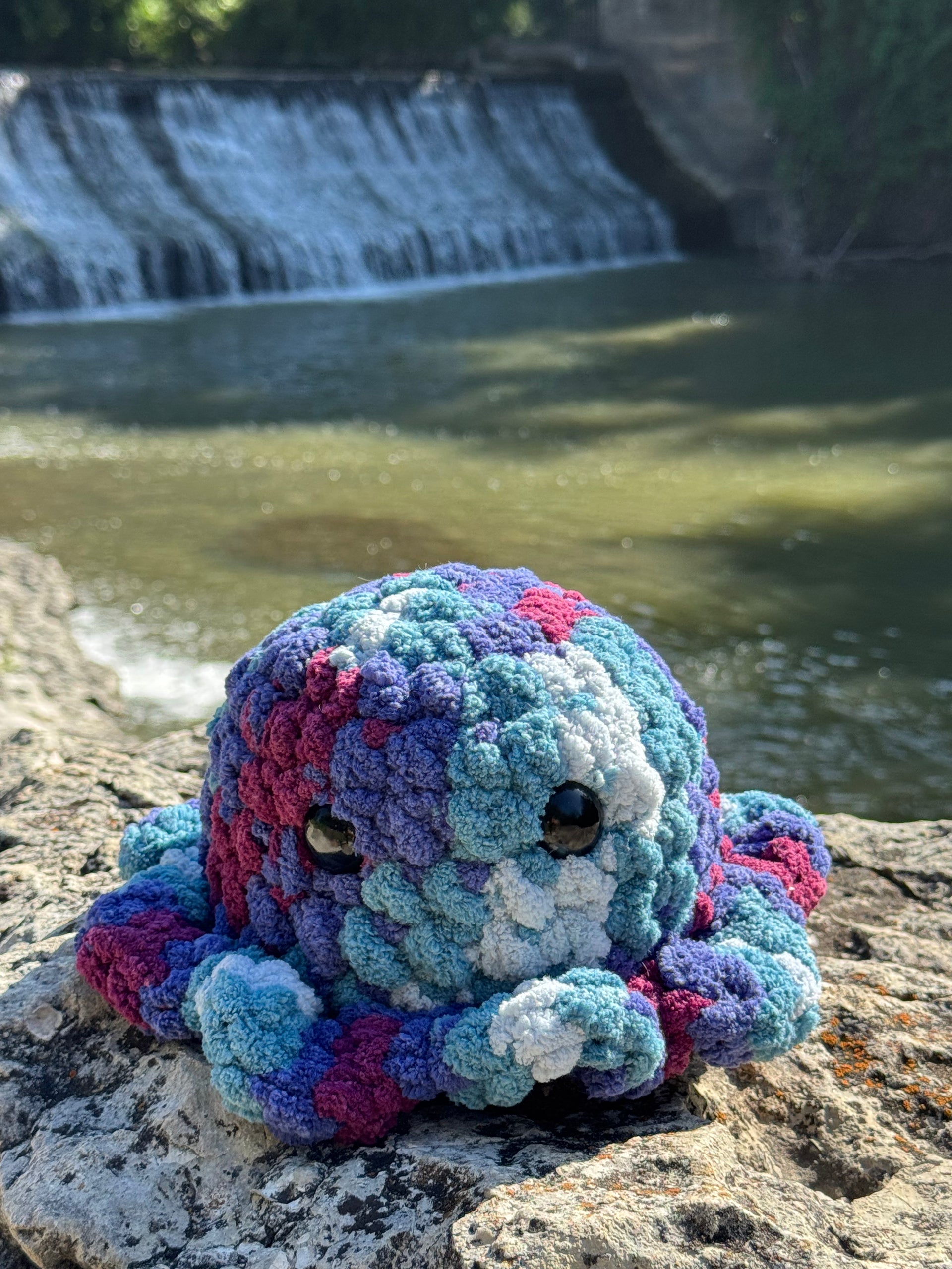 Large Purple Swirl Octo – CozyCrochetByAdam