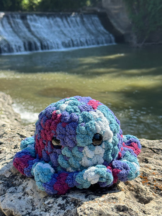 Large Purple Swirl Octo